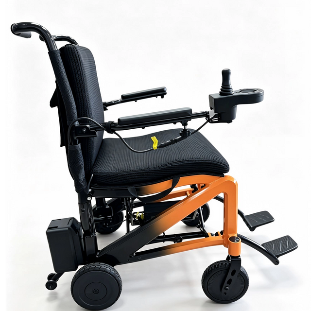 Sedia a rotelle elettrica in lega di magnesio per anziani con motore
